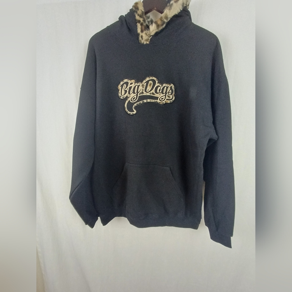 Big Dogs NWT Women Sweater Hoodie Faux Fur Black X Large 2 Front Pockets